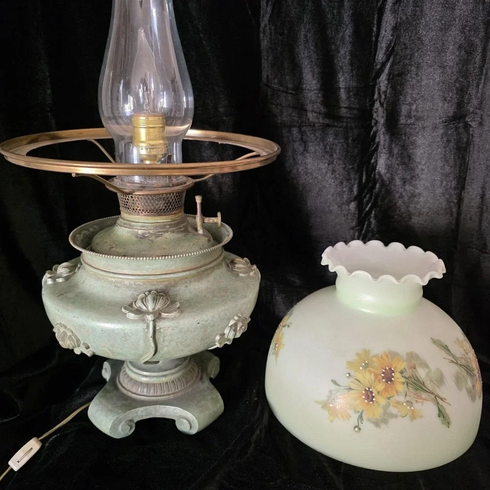 Antique Bradley & Hubbard GWTW Verdigris Parlor Lamp Electric Converted Floral